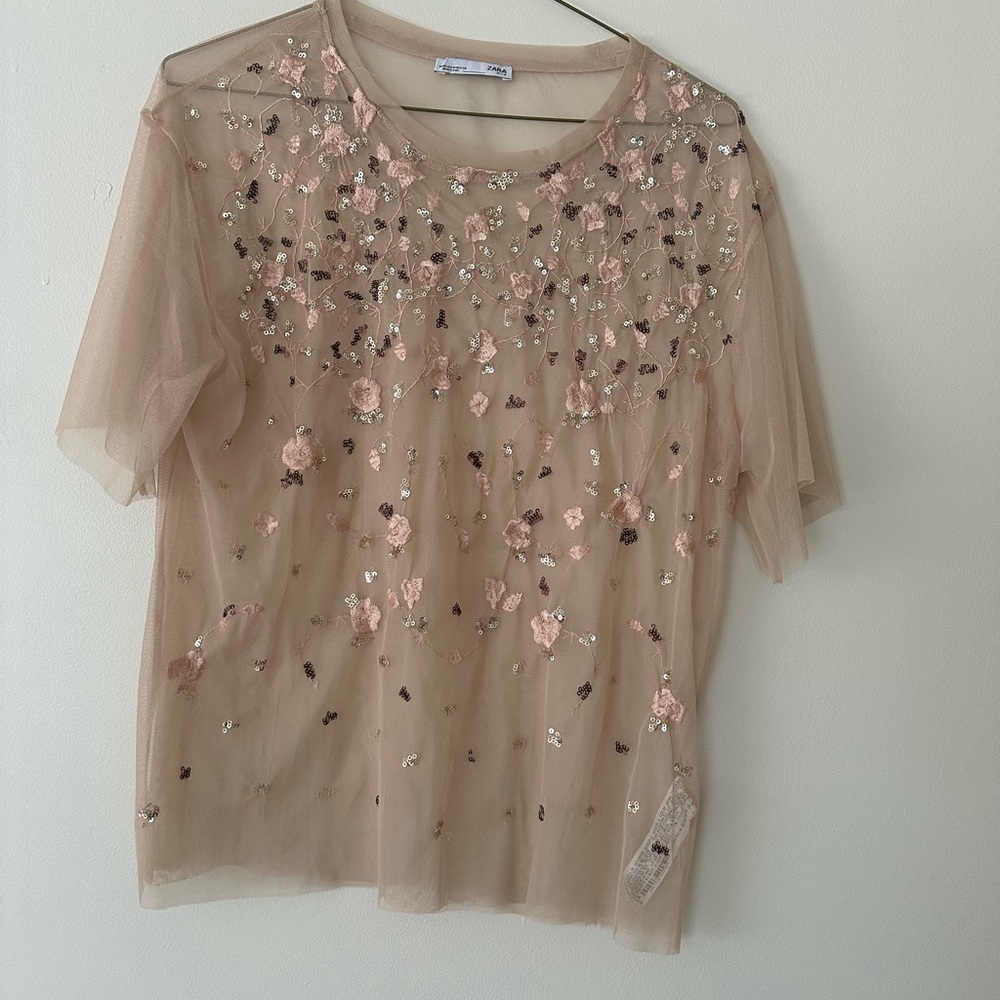 Net Embroidered Cream Top